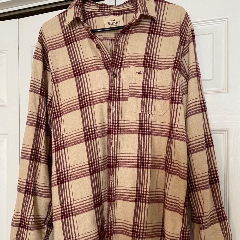 Hollister Men’s flannel size xl
